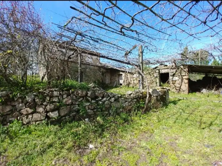 Finca rústica en venta en Caldas de Reis