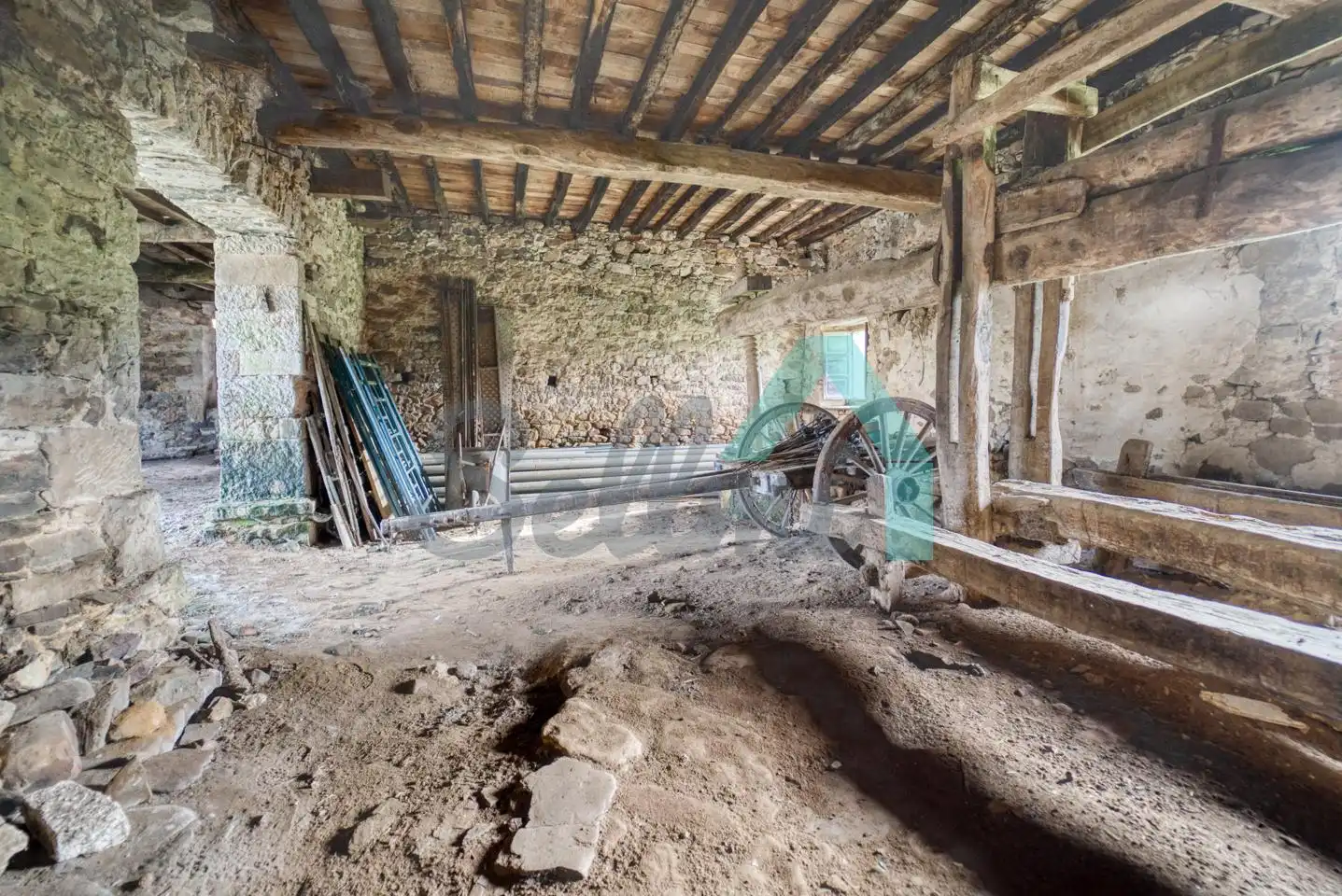 Casa o xalet en venda a Llamas, Salas