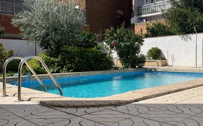 Swimming pool of House or chalet for sale in Igualada  with Air Conditioner, Terrace and Swimming Pool