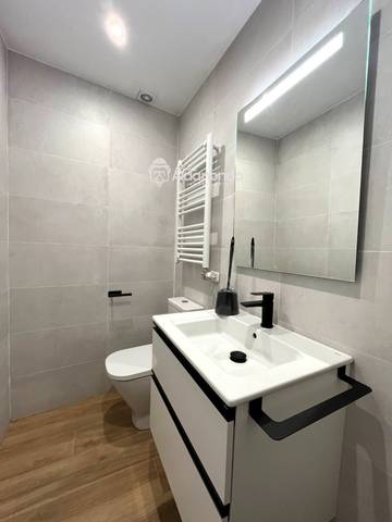 Apartamento en Alquiler en Reyes Catolicos en Cepeda