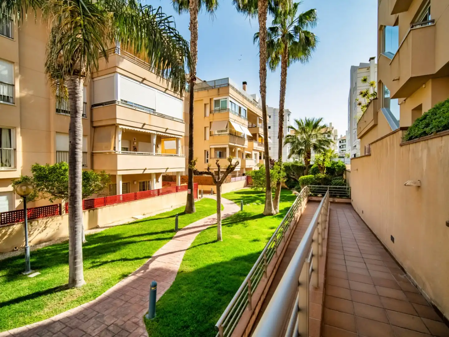 Exterior view of Apartments for sale in L'Alfàs del Pi  with Air Conditioner, Heating and Private garden