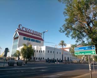 Exterior view of Flat for sale in  Sevilla Capital  with Air Conditioner, Furnished and Washing machine