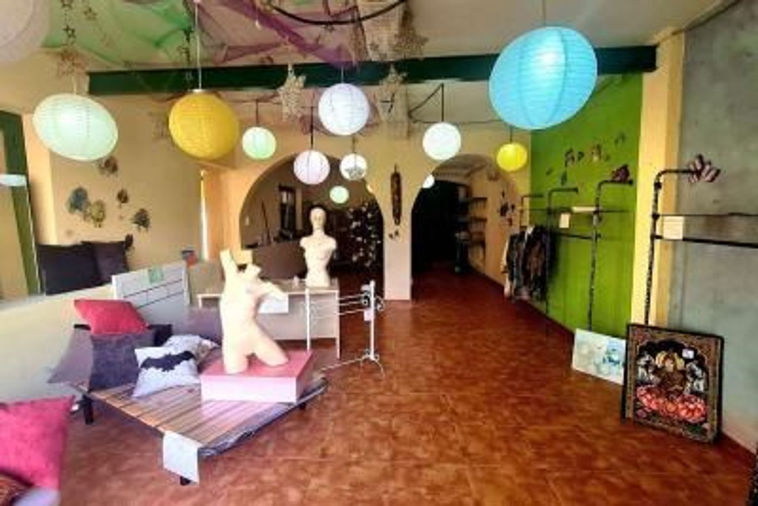 Premises for sale in Sariego