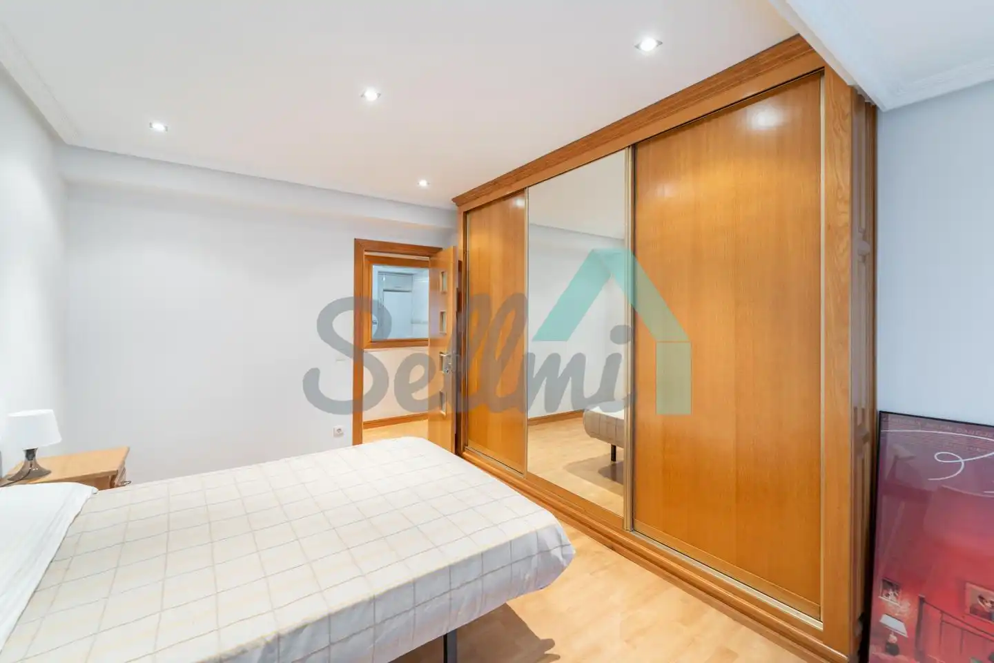 Schlafzimmer von Wohnung zur untervermieten in Oviedo  mit Heizung, Möbliert und Internet