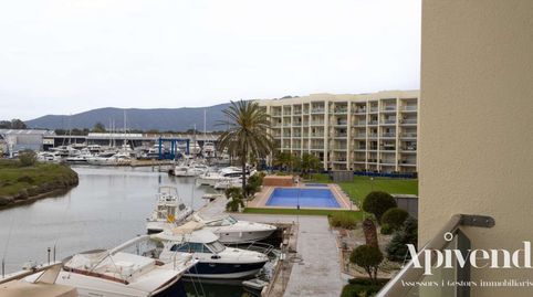 Amplio apartamento con terraza, parking, trastero, vistas al mar y piscina, imatge 4