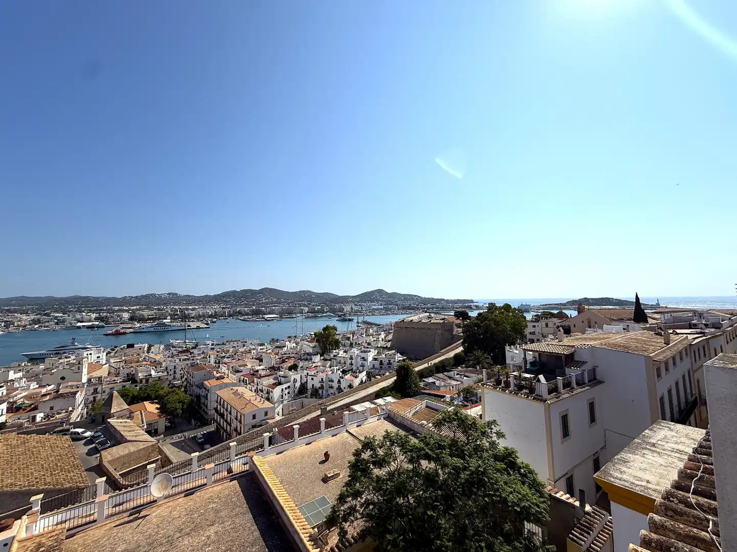 Vista exterior de Apartament en venda en Eivissa amb Aire condicionat, Calefacció i Terrassa