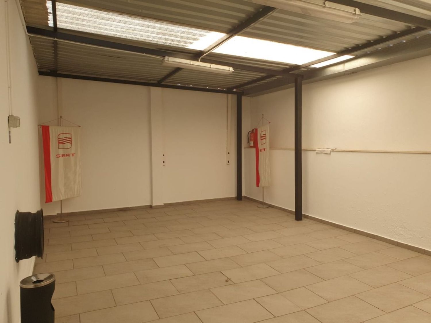 Industrial buildings to rent in Sanlúcar la Mayor