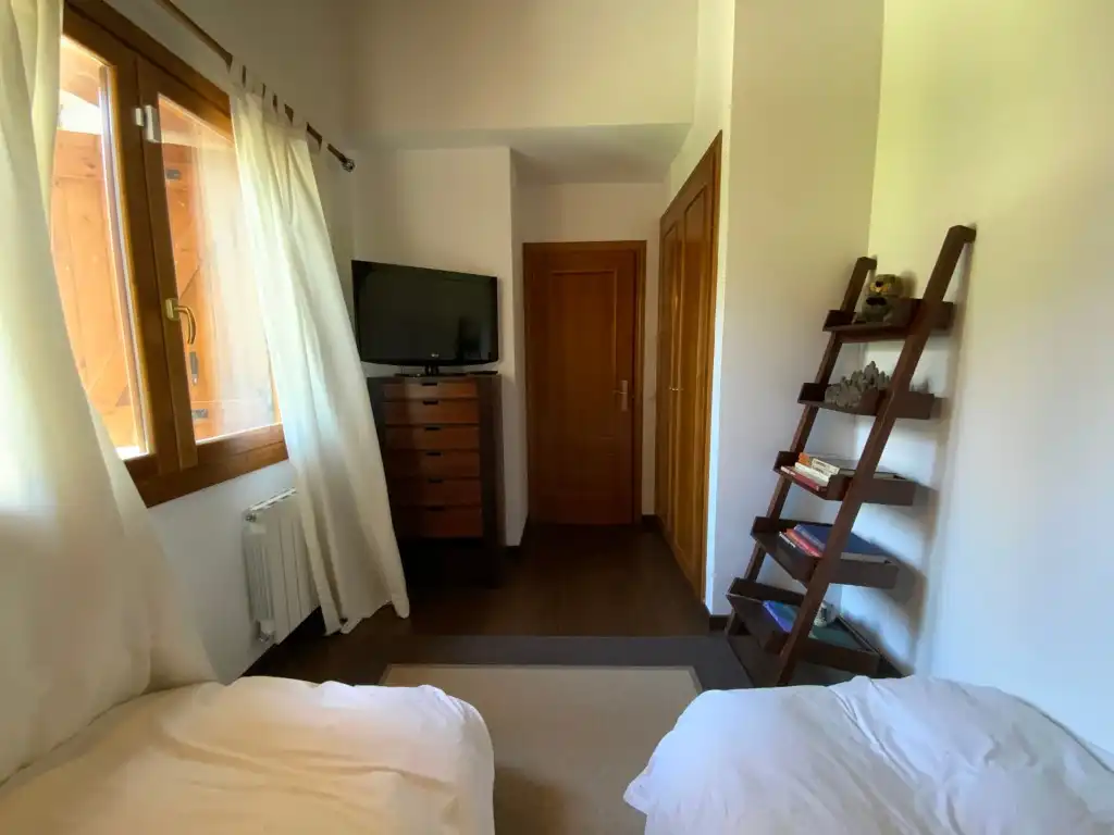 Schlafzimmer von Wohnungen zum Verkauf in Benasque mit Terrasse