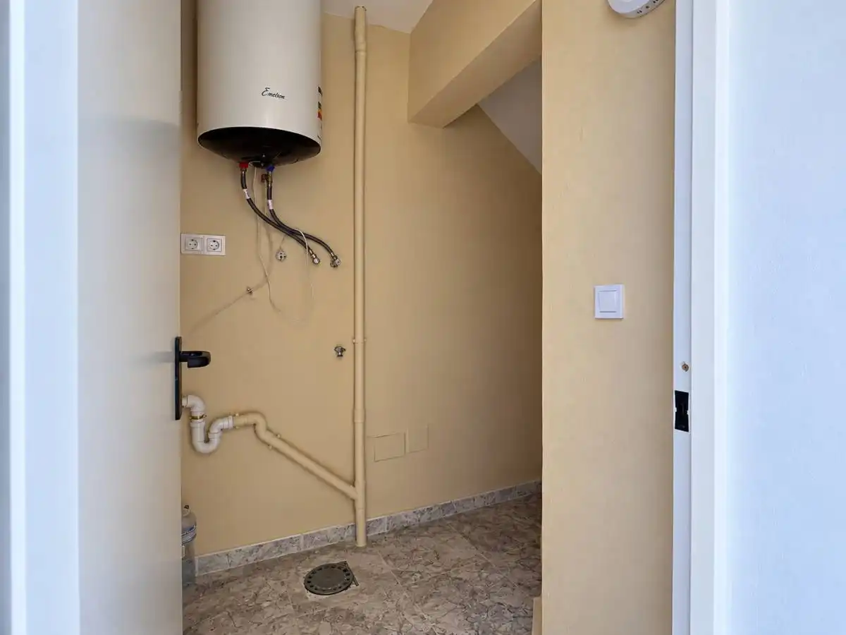 Bungalow with pool for sale in Av. de California, imagen 22
