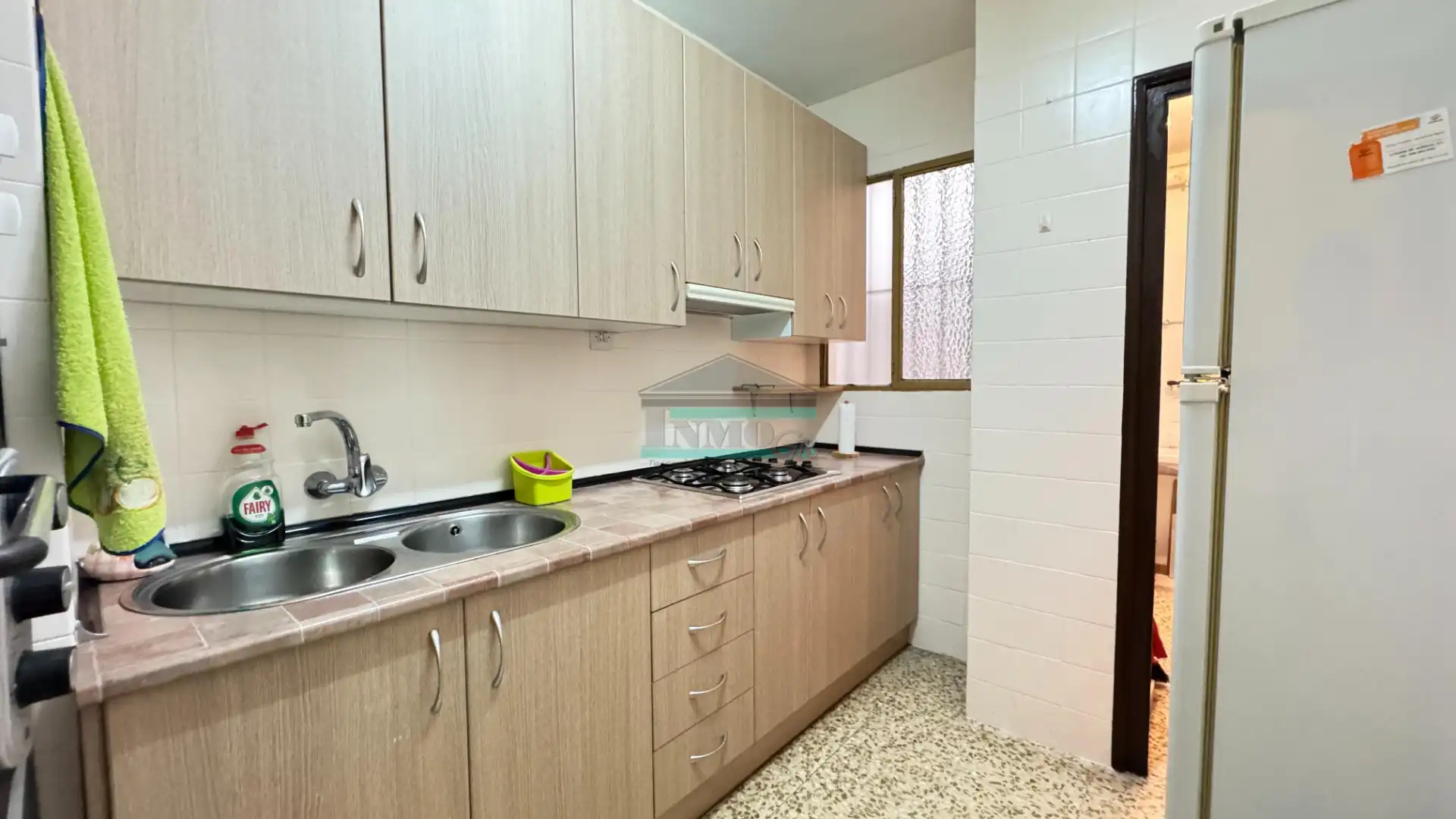Kitchen of Flat for share in Granada  with Heating, Furnished and Oven