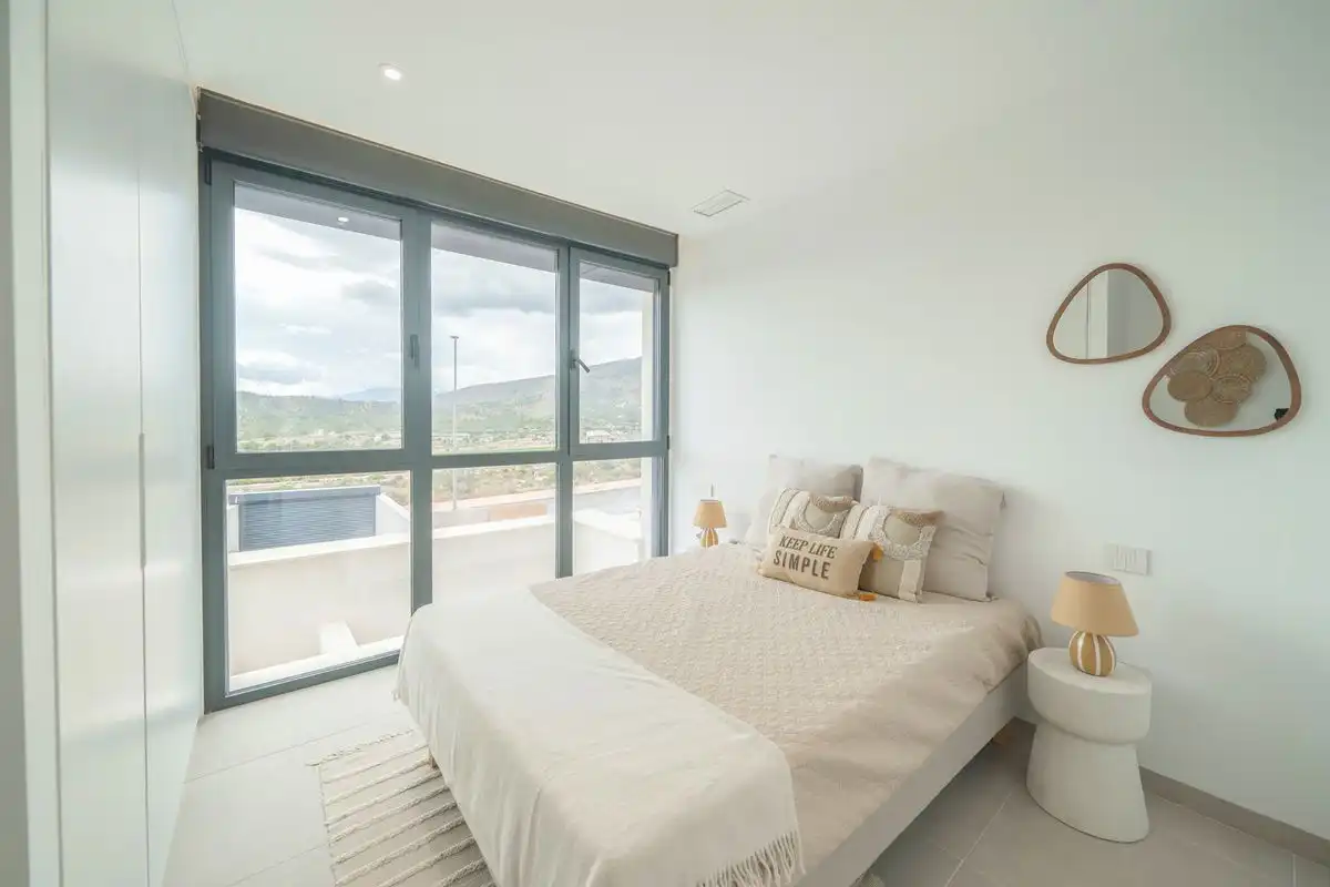 Semi-detached house with terrace for sale in Calle de Morella, imagen 24