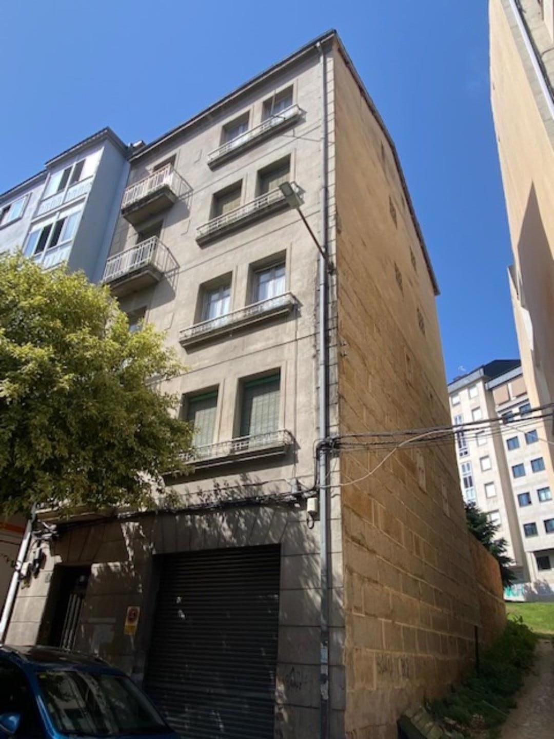 Vista exterior de Edifici en venda en Ourense Capital 