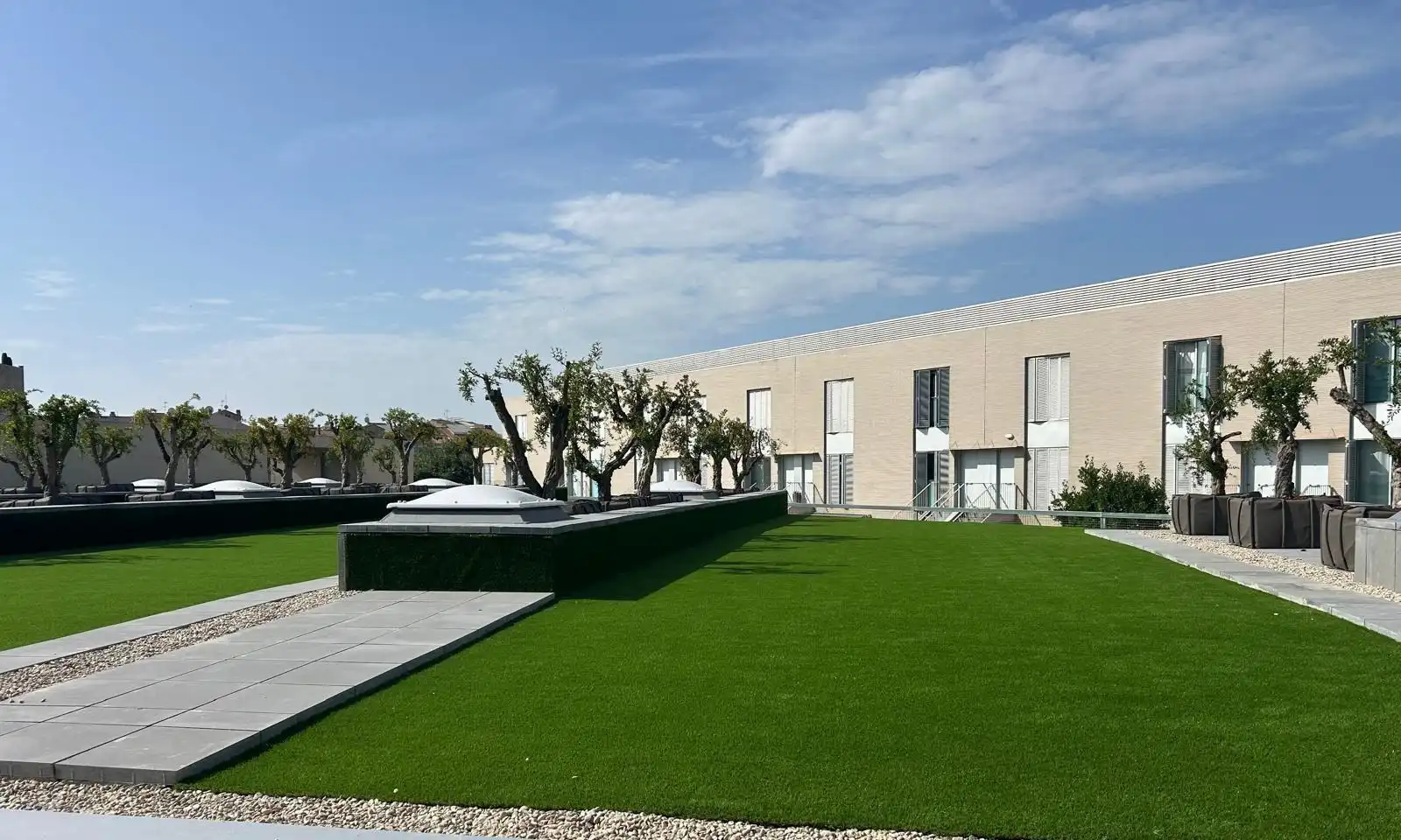 Vista exterior de Dúplex en venta en Manresa con Calefacción, Jardín privado y Parquet