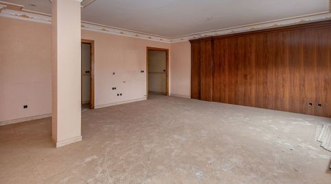Foto 4 de Piso en venta en Av Reyes Católicos, Villarrobledo, Albacete