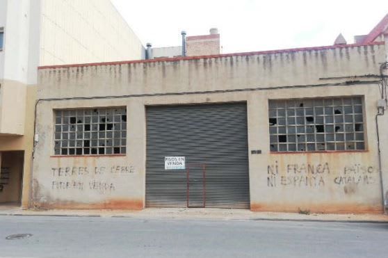 Edifici en venda a C/ Montells                                       , Grau - Quintanes
