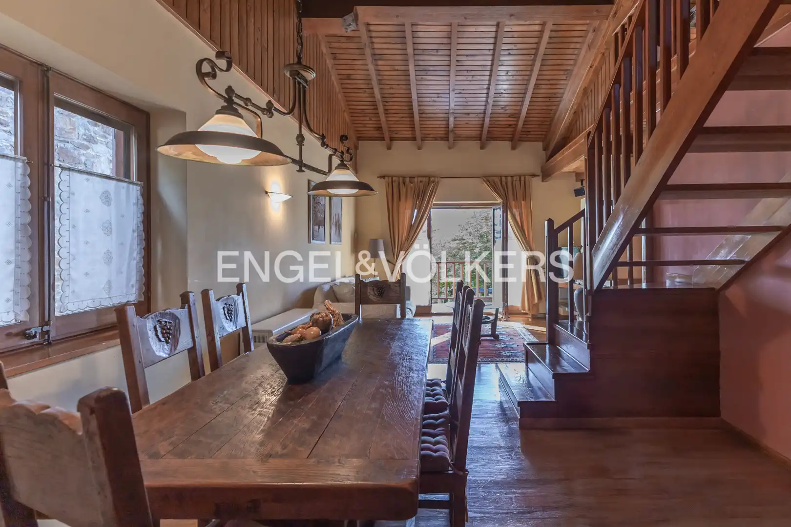 Comedor de Dúplex en venta en Fontanals de Cerdanya con Calefacción, Parquet y Terraza