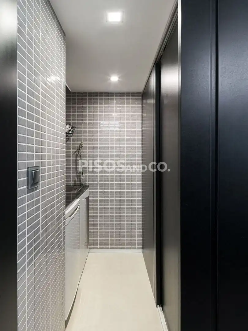 Business premises to rent in Arzobispo Gelmírez, imagen 11