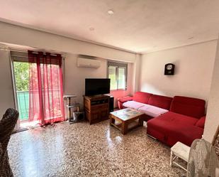 Living room of Flat for sale in  Valencia Capital  with Air Conditioner, Furnished and Balcony