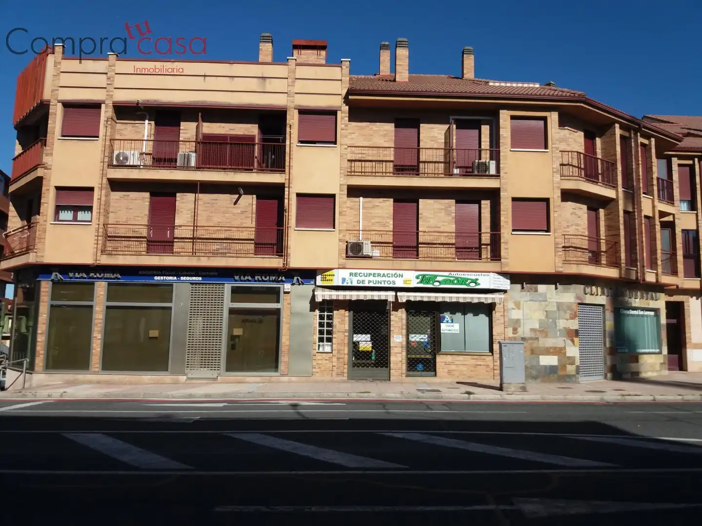 Exterior view of Commercial properties for rent in Segovia  with Air Conditioner