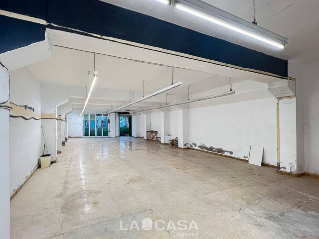 Local comercial en Venta en Avinguda de Catalunya en Les Planes