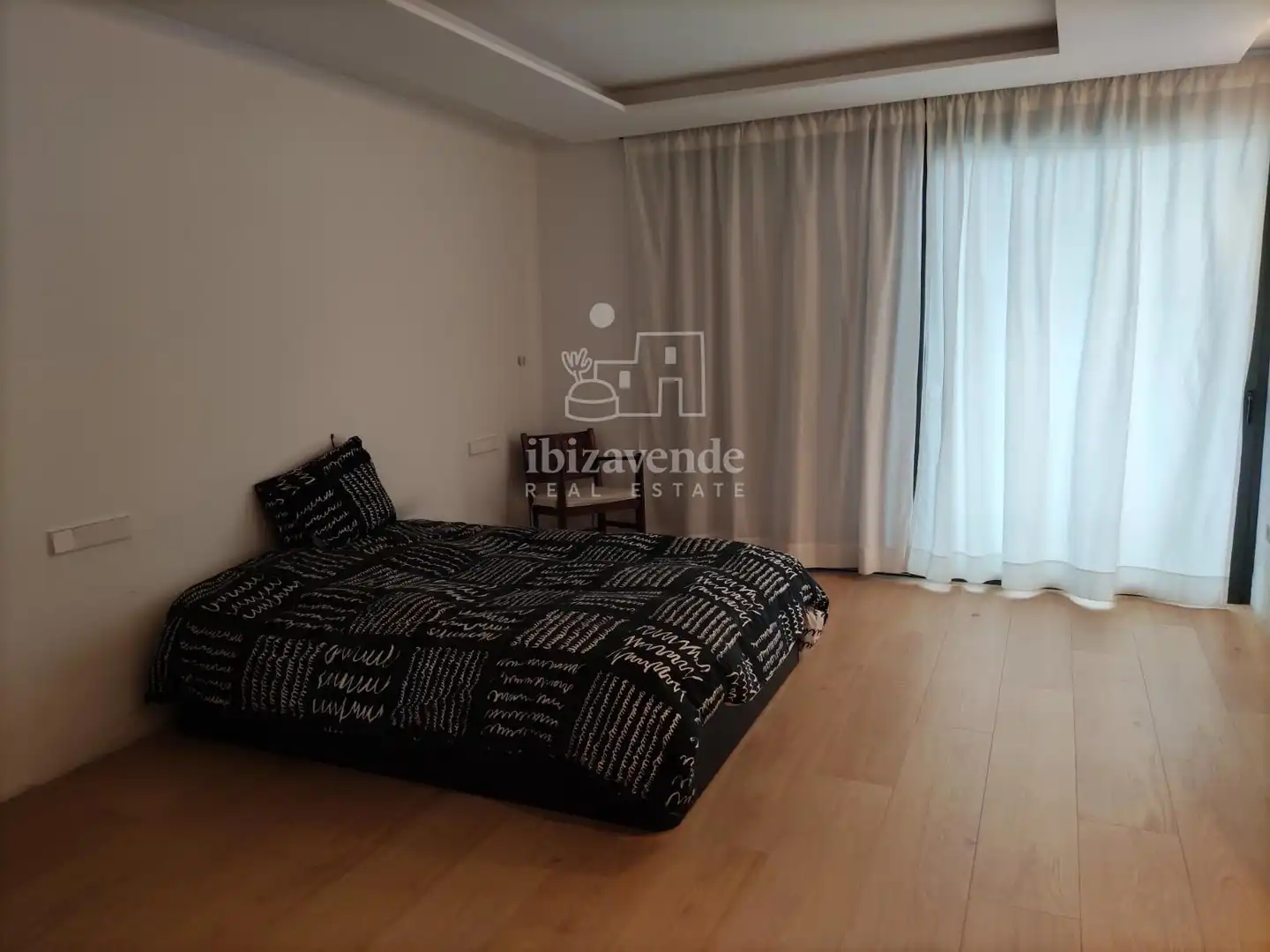 Dormitori de Casa o xalet en venda en Santa Eulària des Riu amb Aire condicionat, Calefacció i Jardí privat