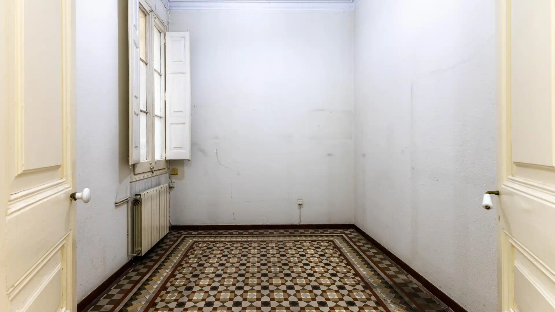 Piso con terraza en venta en Carrer de Bailèn, imagen 40