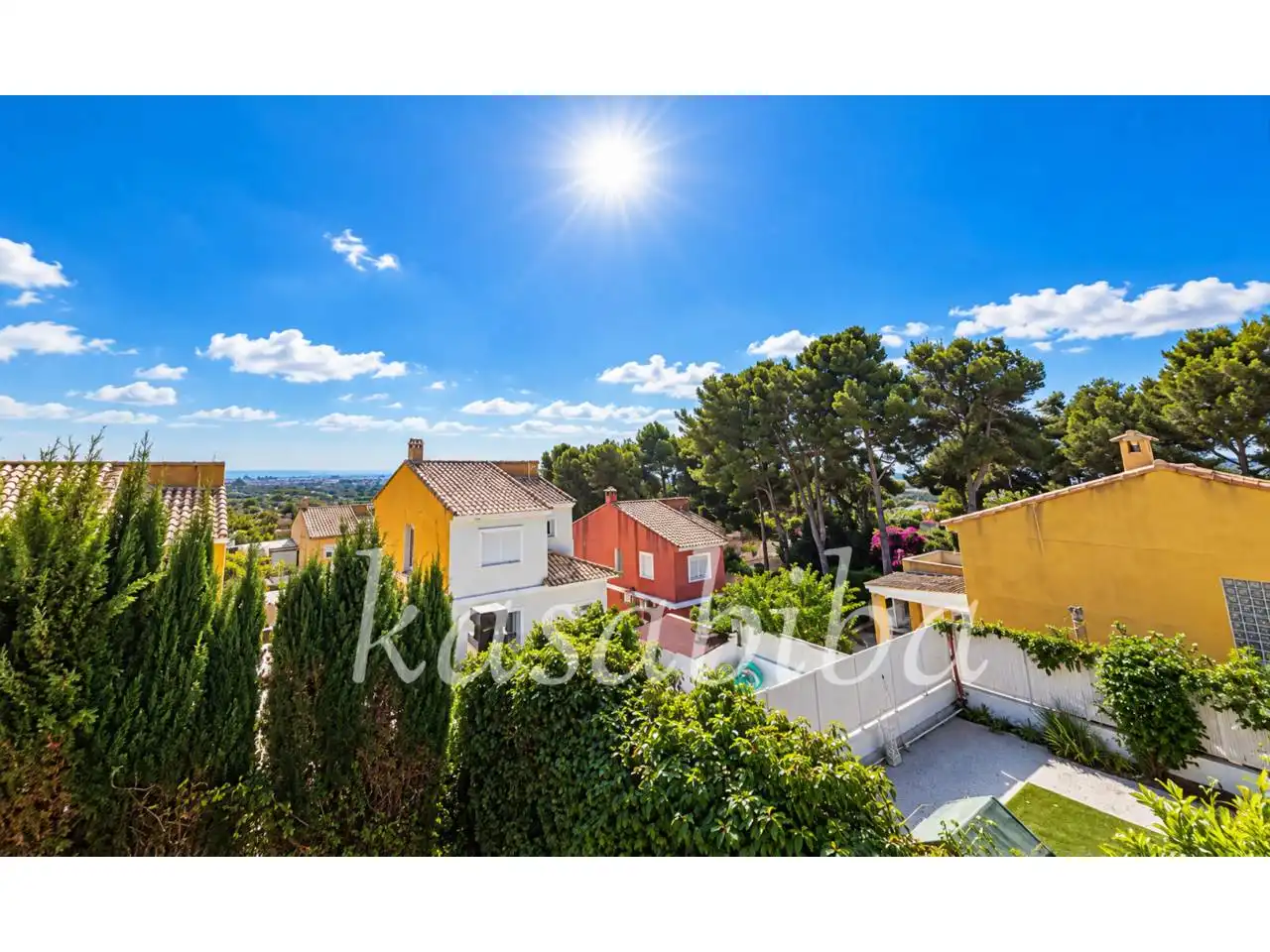 Vista exterior de Casa o chalet en venta en Chiva con Jardín privado, Terraza y Piscina