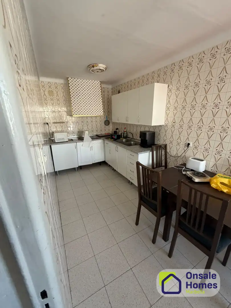 Cocina de Ático en venta en Marbella con Aire acondicionado, Terraza y Balcón
