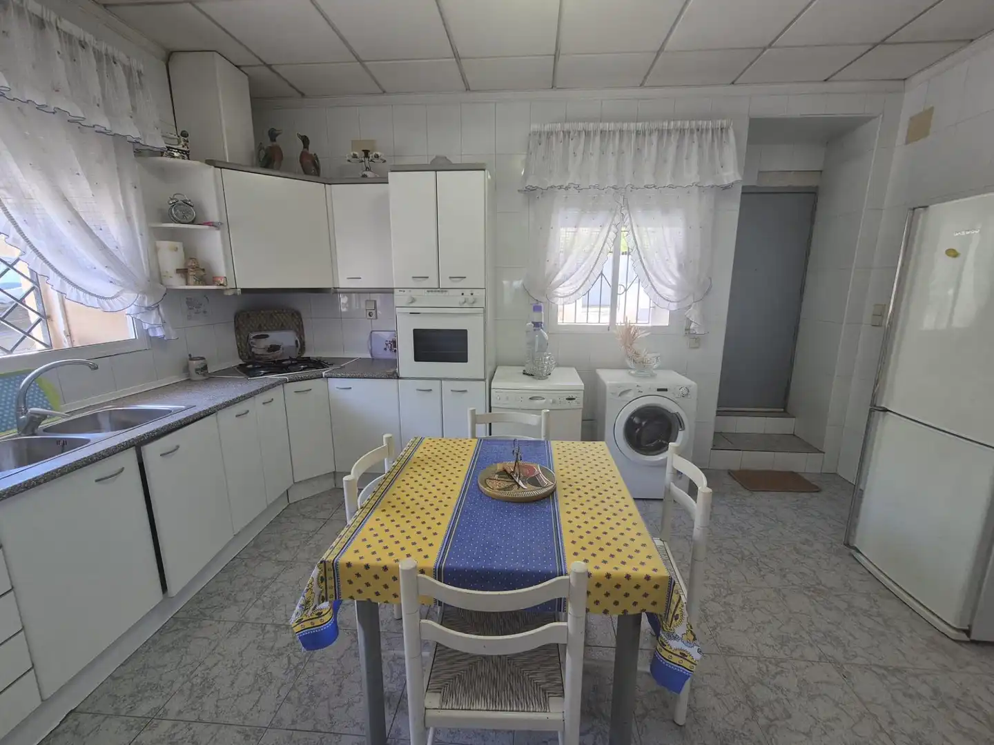 Cuina de Casa o xalet en venda en La Unión amb Jardí privat i Moblat