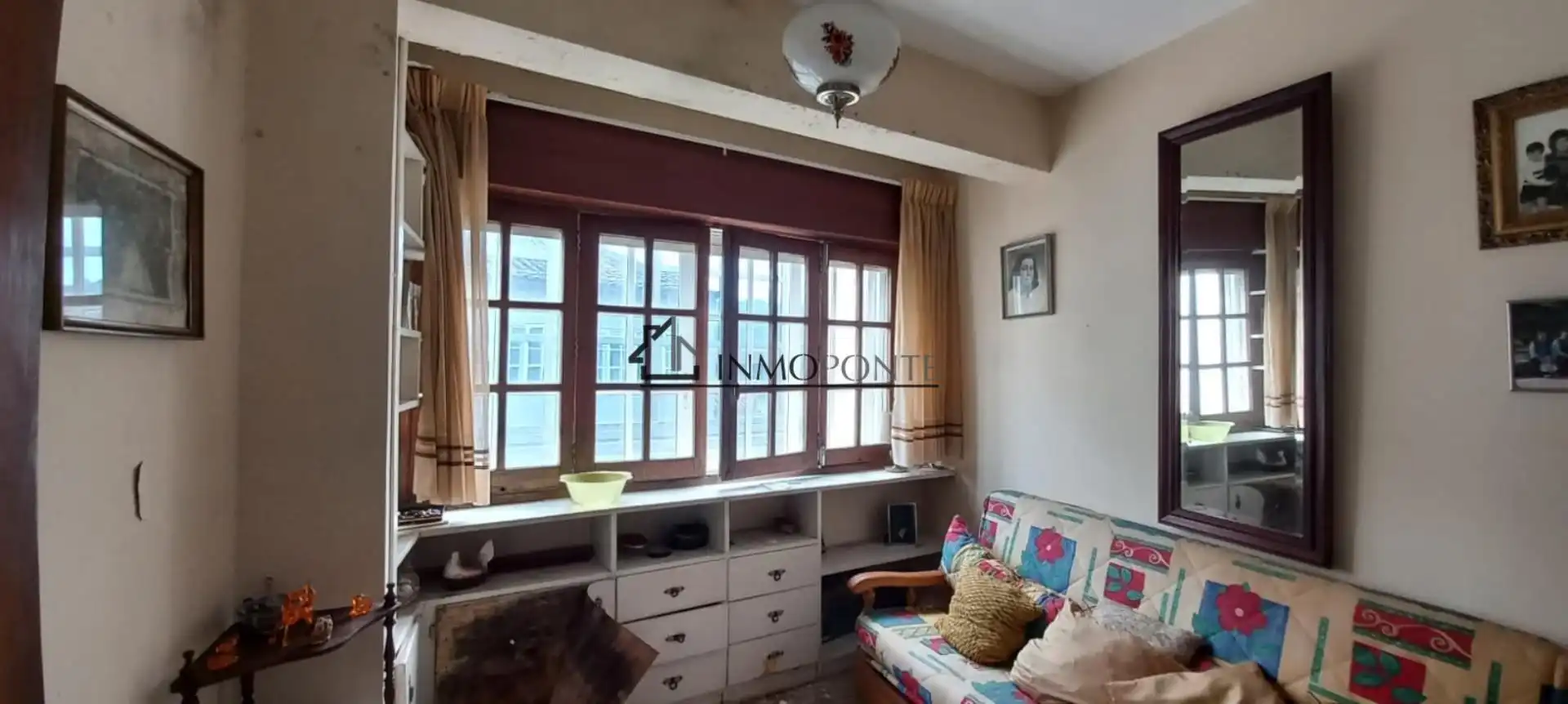 Sala d'estar de Pis en venda en Pontevedra Capital 