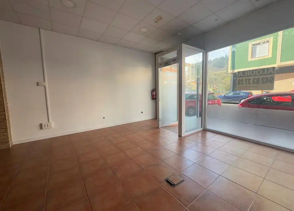 Commercial properties for rent in Los Corrales de Buelna 