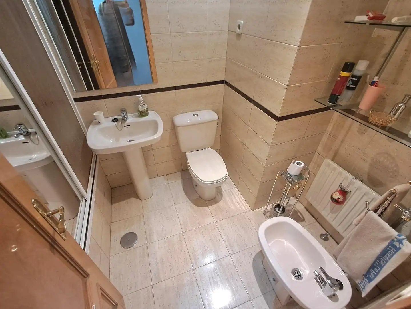 Baño de Piso en venta en Madrid con Aire acondicionado, Calefacción y Jardín privado