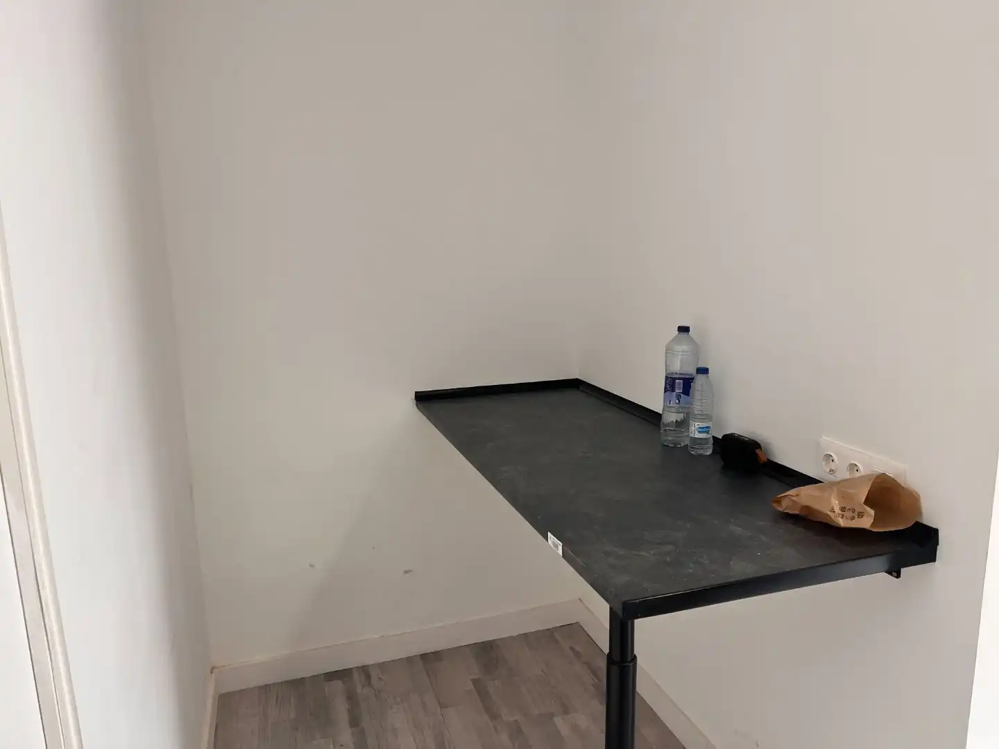 Cuina de Local en venda en Madrid amb Aire condicionat, Calefacció i Terrassa