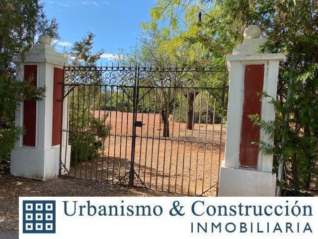 Exterior view of Residential for sale in Ciudad Real Capital