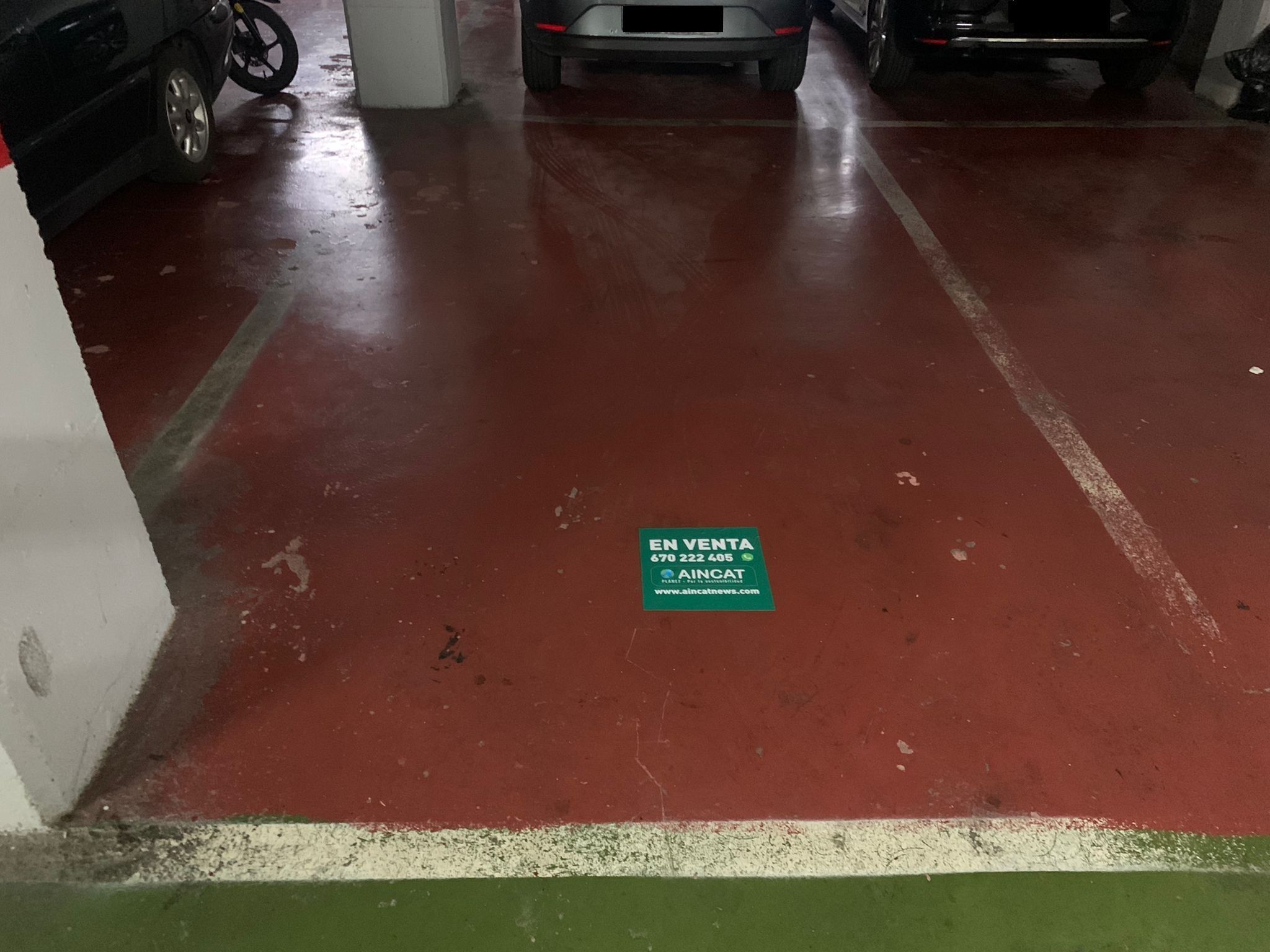Aparcament de Garatge en venda en Cornellà de Llobregat