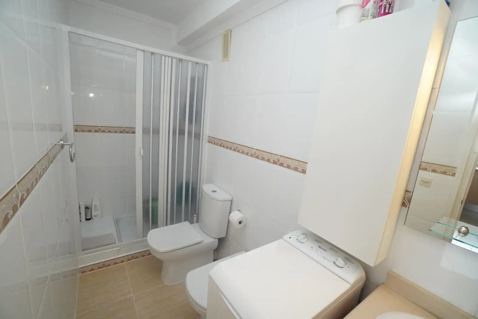 Bathroom of Flat for rent in El Vendrell  with Furnished and Balcony