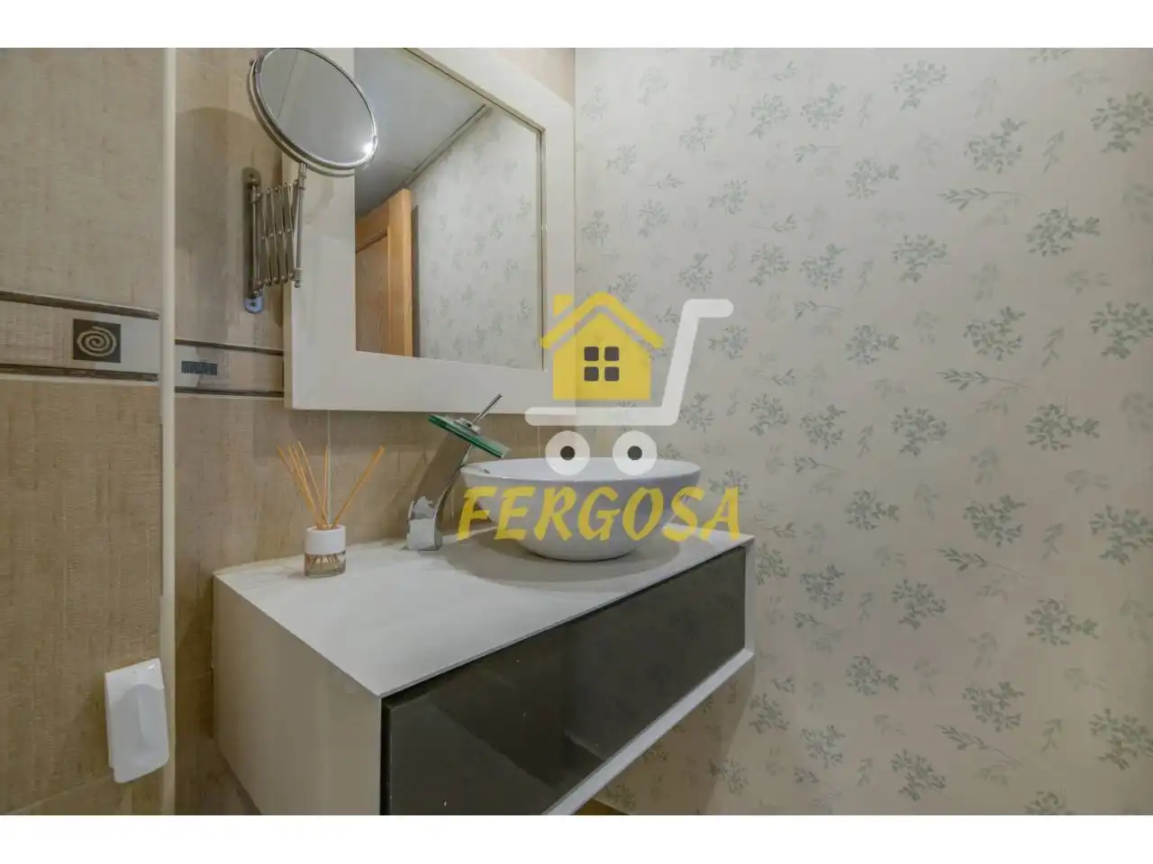 Flat for sale in Casarrubios del Monte pueblo