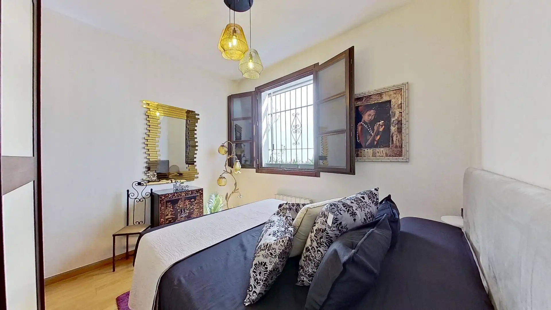 Schlafzimmer von Wohnung zur Miete in Granada mit Klimaanlage, Heizung und Möbliert