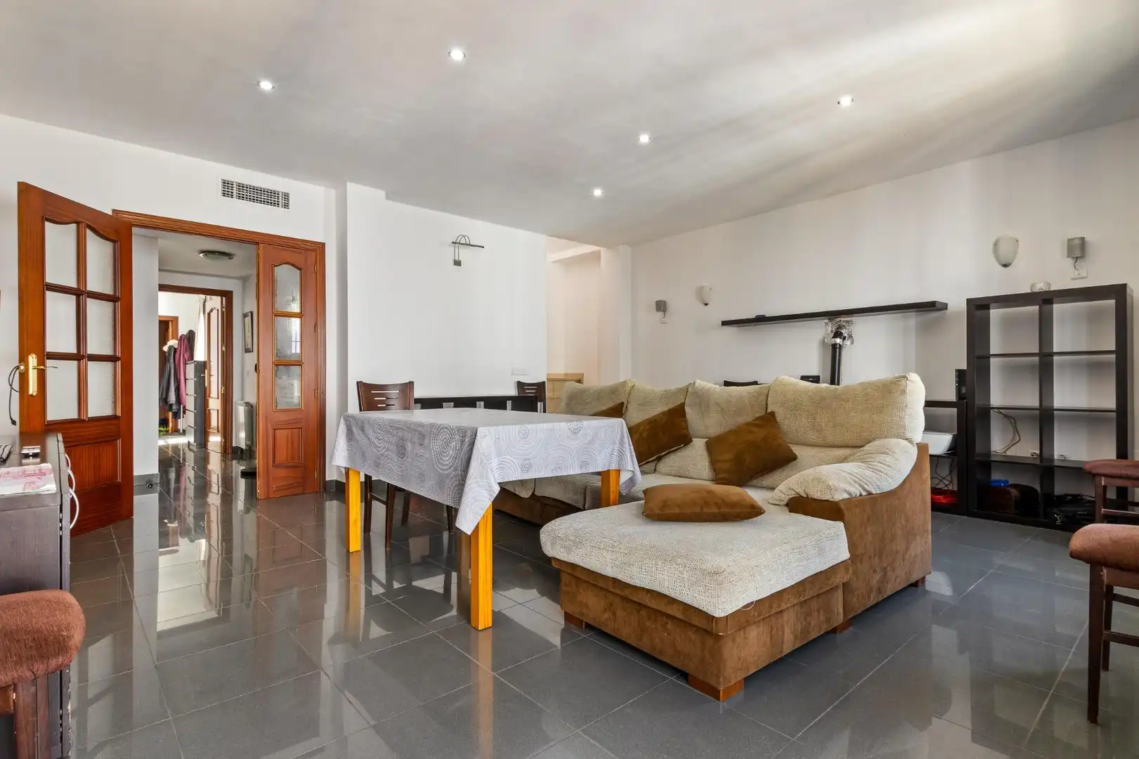 Living room of Detached homes for sale in Arriate  with Terrace