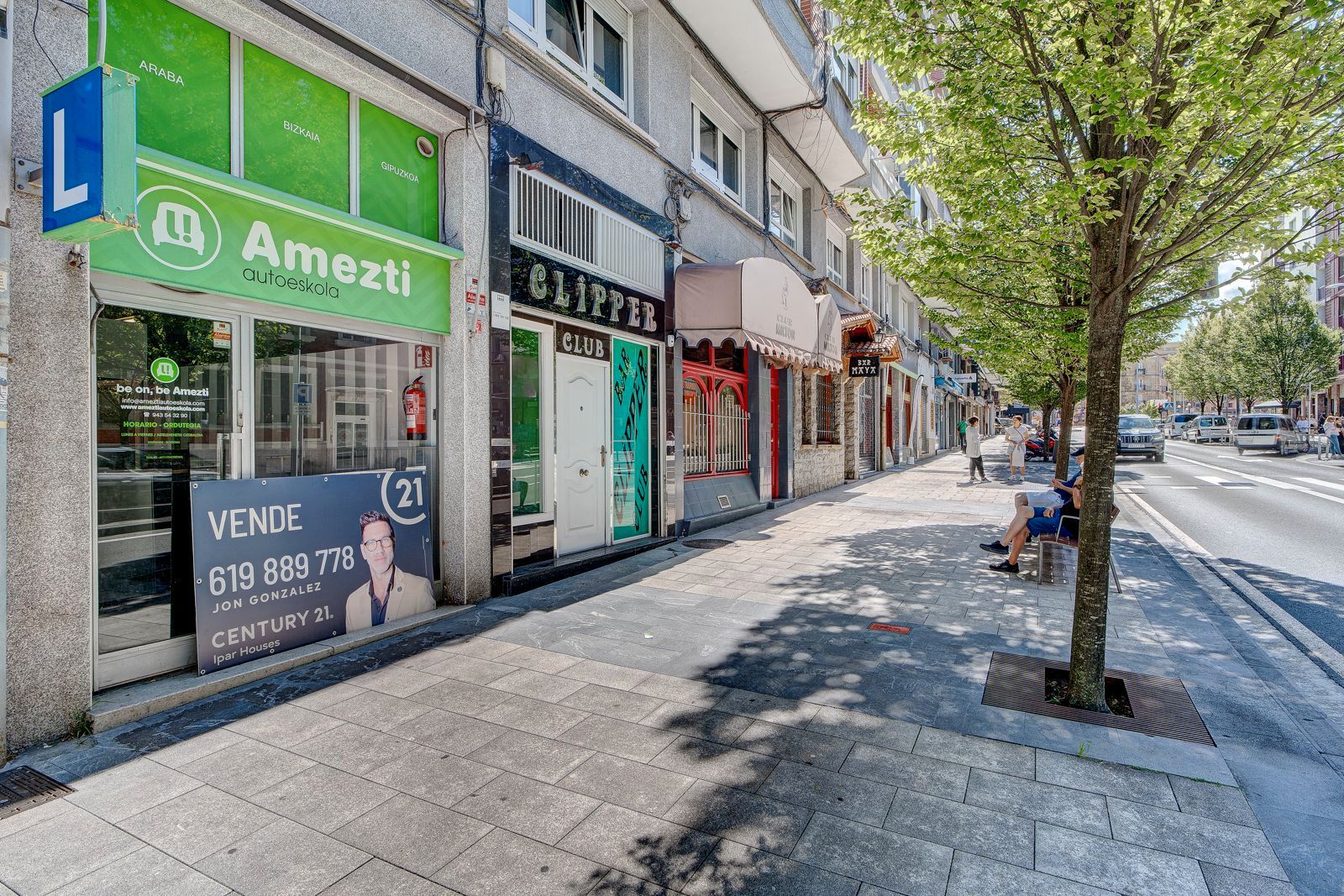 Exterior view of Premises for sale in Irun   with Furnished