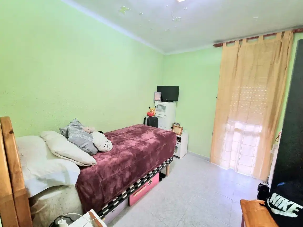 Bedroom of Flat for sale in Sabadell  with Heating, Furnished and Balcony