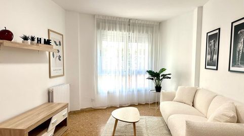 En venta fantástico piso de tres habitaciones dobles y gran cocina office ubicado en Calle Higini Angles, Tarragona., imatge 3