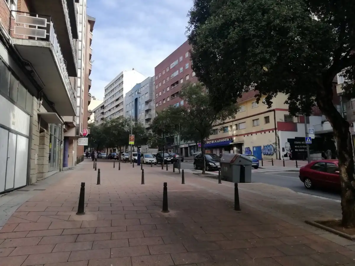 Local comercial en venda a Calle GENERAL VIVES, imagen 3