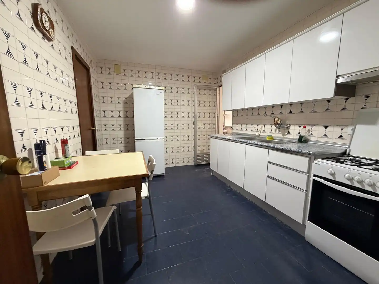 Cocina de Piso para compartir en Jaén con Aire acondicionado, Calefacción y Amueblado