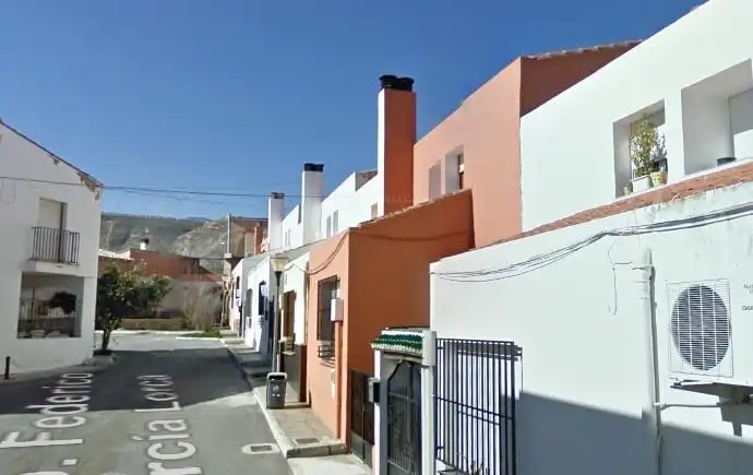 Vista exterior de Casa o xalet en venda en Baza