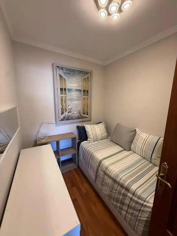 Bedroom of Flat for rent in Santa Cruz de Tenerife  with Air Conditioner, Furnished and Balcony