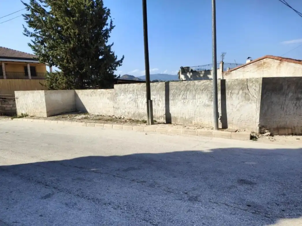 Wohnbaugrundstück zum Verkauf in Avenida Constitución 49