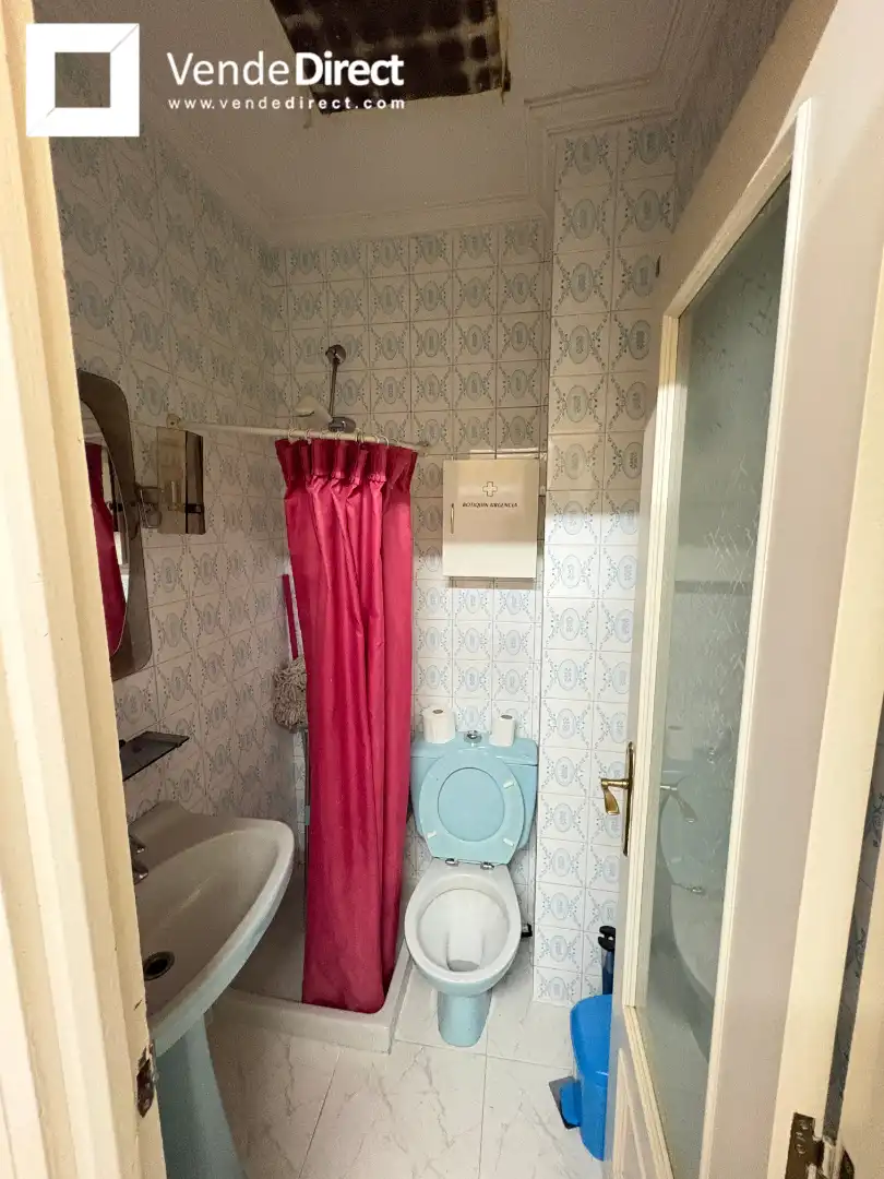 Bathroom of Flat for sale in Madrid  with Air Conditioner, Heating and Terrace