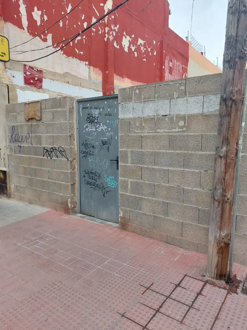 Vista exterior de Residencial en venda en Burjassot