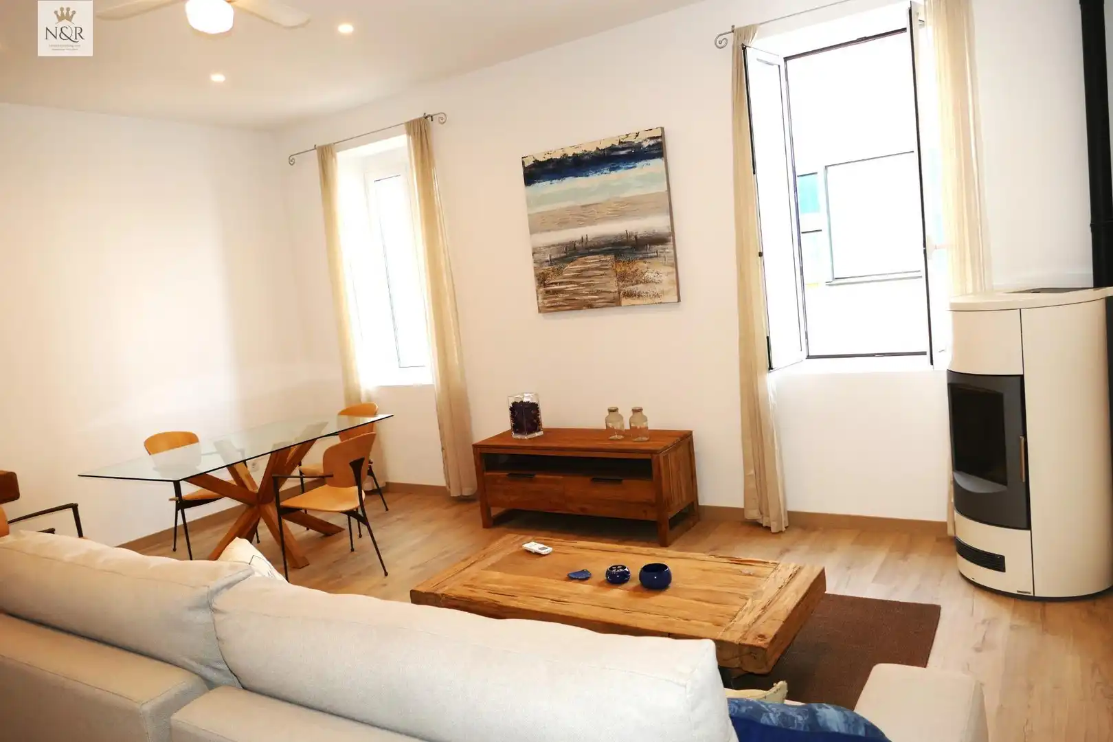 Sala d'estar de Casa o xalet en venda en Maó - Mahón amb Jardí privat, Parquet i Terrassa
